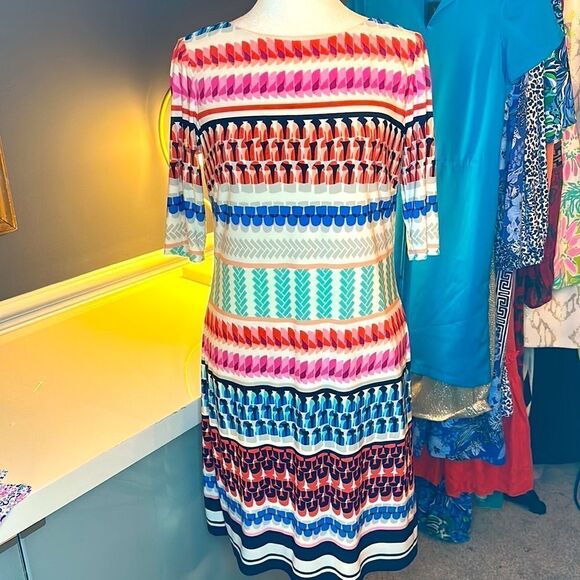 Eliza J Striped Stretch Shift Dress - Picture 9 of 9